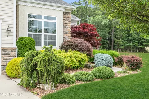 7 Bay Head Ct, Waretown, NJ 08758 photo 5
