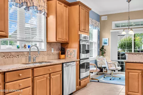 7 Bay Head Ct, Waretown, NJ 08758 photo 25