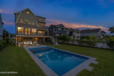 1623 Northstream Pkwy, Point Pleasant, NJ 08742