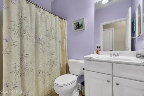 Bath - 42 Eagleswood Dr, Waretown, NJ 08758 photo 3 of 3