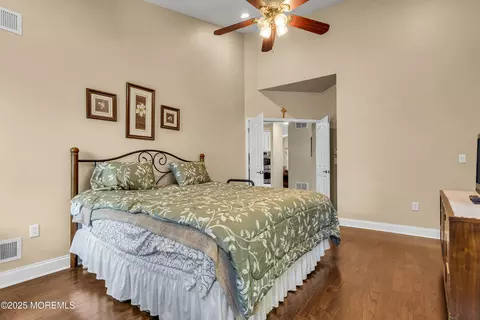 Bedroom - 42 Eagleswood Dr, Waretown, NJ 08758 photo 2 of 3