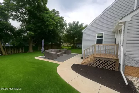 Exterior - 308 5th Ave, Glendora, NJ 08029 photo 6 of 7