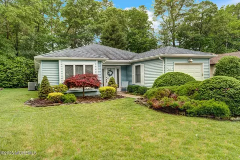 231 Valley Forge Dr, Little Egg Harbor, NJ 08087