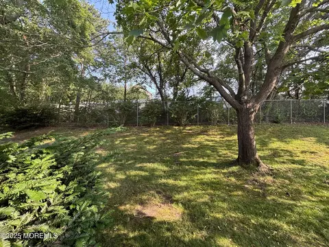 7 Robinson Rd, Brick, NJ 08724 photo 2
