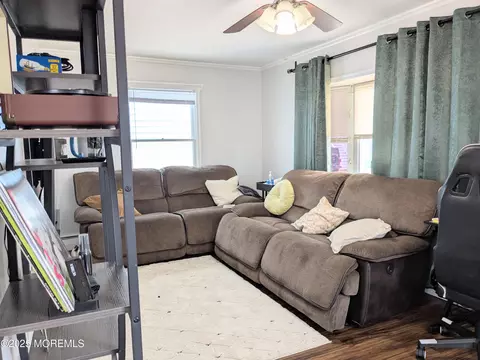 Living - 30 Cornwall St, Highlands, NJ 07732 photo 2 of 2