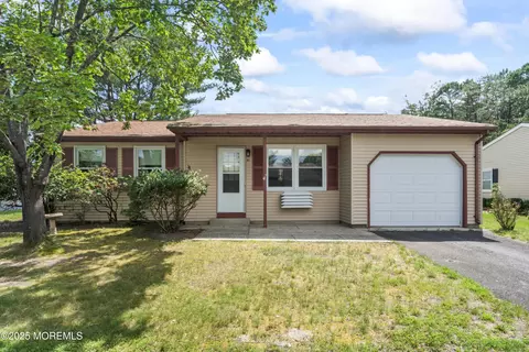 41 Falmouth Ave #72, Whiting, NJ 08759