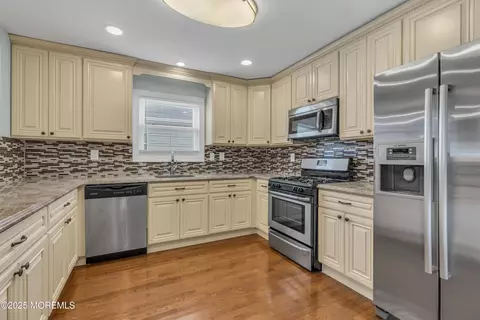 144 Orlando Blvd, Toms River, NJ 08757