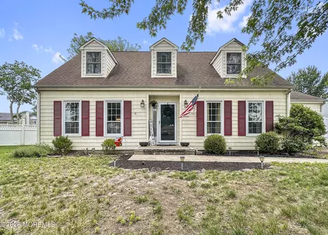 344 Lake Shore Dr, Brick, NJ 08723