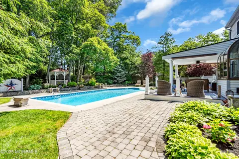 742 Ryan Run, Toms River, NJ 08753