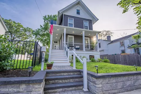 104 Division St, Keyport, NJ 07735