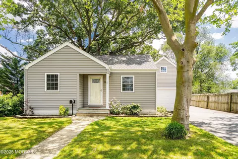 148 Hudson Ave, Keansburg, NJ 07734