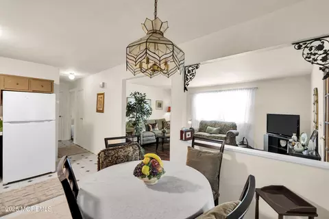 Dining - 197 Laurel Pl #A, Whiting, NJ 08759 photo 2 of 2