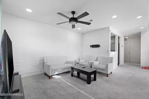 1060 Morning Glory Dr #1060, Monroe, NJ 08831