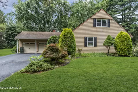 9 Charleston Springs Rd, Millstone, NJ 08510