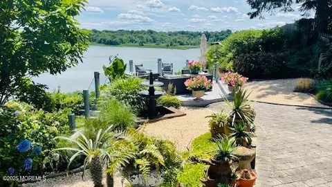 638 S Riverside Dr, Neptune City, NJ 07753