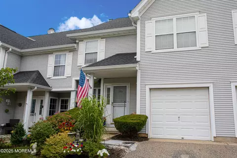 3806 Galloping Hill Ln, Toms River, NJ 08755