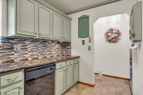 414 Riverview Rd, Forked River, NJ 08731 photo 12