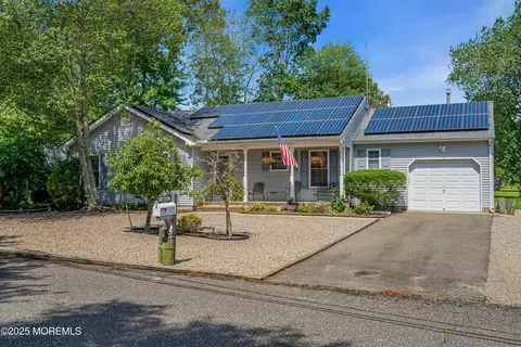 414 Riverview Rd, Forked River, NJ 08731 photo 4