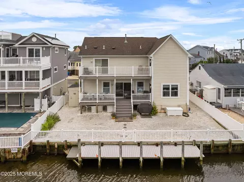 164 Morris Blvd, Beach Haven West, NJ 08050