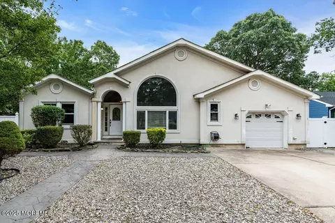 241 Juniper Ln, Forked River, NJ 08731 photo 1