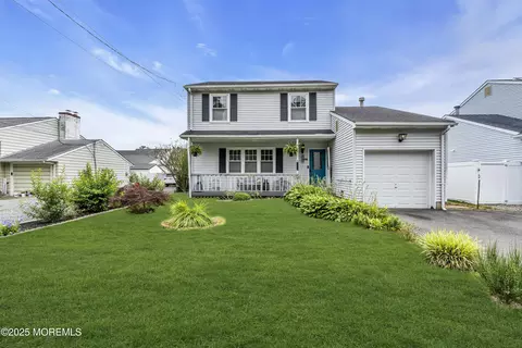 149 Silver Bay Rd, Toms River, NJ 08753