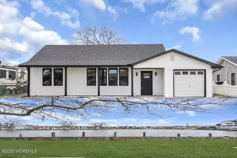 104 Bloomfield Rd, Barnegat, NJ 08005