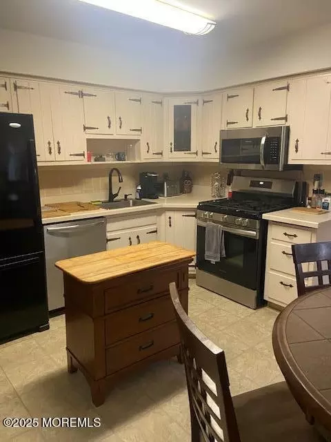 Kitchen - 281 23rd Ave, Brick, NJ 08724 photo 1 of 1