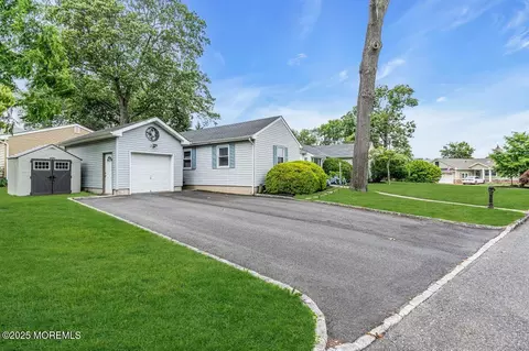 Other - 21 Lenape Trl, Brick, NJ 08724 photo 1 of 10