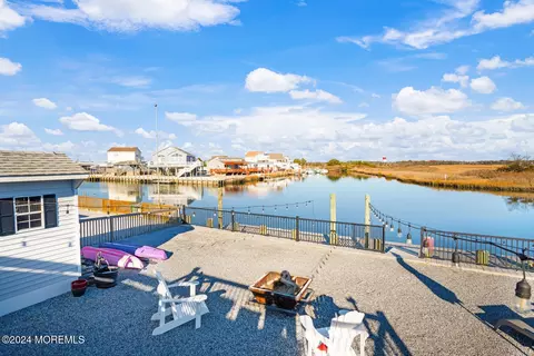 401 Kingfisher Rd, Tuckerton, NJ 08087
