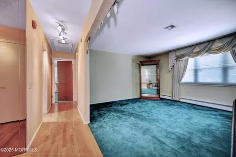 18 Leighton Ct, Berkeley, NJ 08721 photo 5