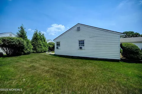18 Leighton Ct, Berkeley, NJ 08721 photo 29