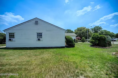 18 Leighton Ct, Berkeley, NJ 08721 photo 30