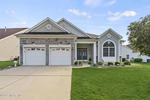 3 Millstone Way, Waretown, NJ 08758