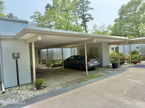170 E Holly Ln #105, Little Egg Harbor, NJ 08087