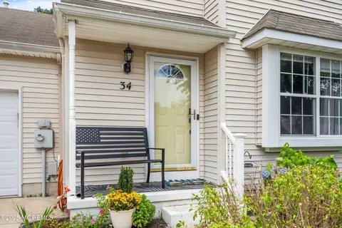 34 Timberline Dr, Little Egg Harbor, NJ 08087