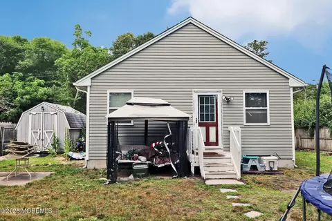 Exterior - 46 Bryant Rd, Waretown, NJ 08758 photo 7 of 11