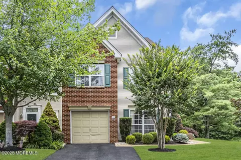 106 Tarpon Dr, Sea Girt, NJ 08750