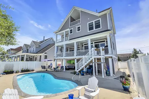 497 Ellison Dr, Mantoloking, NJ 08738