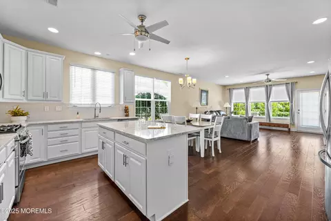 39 Mason Dr, Jackson, NJ 08527 photo 21