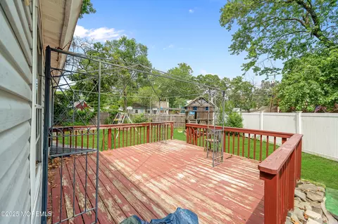 Exterior - 90 Dock Rd, Brick, NJ 08723 photo 4 of 9