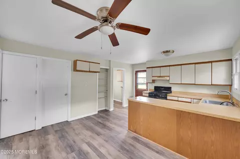 Kitchen - 90 Dock Rd, Brick, NJ 08723 photo 2 of 2