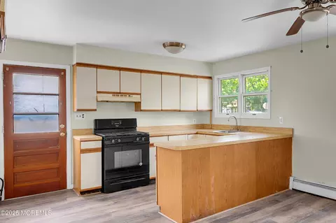 Kitchen - 90 Dock Rd, Brick, NJ 08723 photo 1 of 2