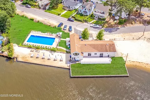 Exterior - 90 Dock Rd, Brick, NJ 08723 photo 9 of 9