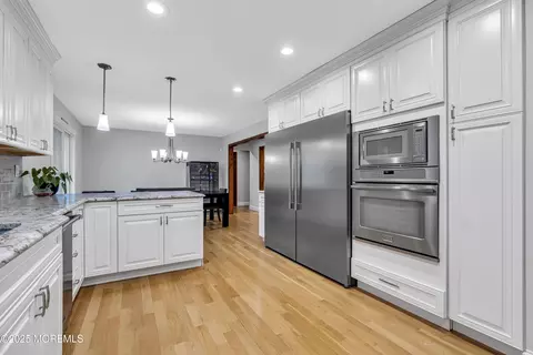 1656 Martin Rd, Wall Township, NJ 07753