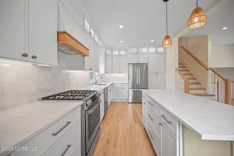 569 Ocean Blvd, Leonardo, NJ 07737 photo 7