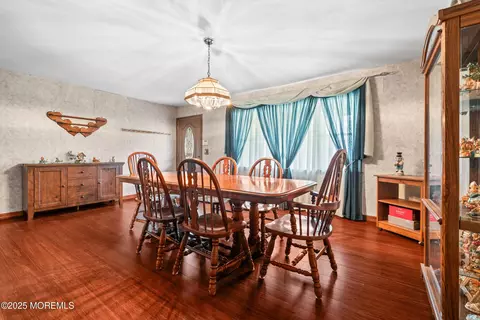 401 Meredith Ln, Brick, NJ 08723 photo 8