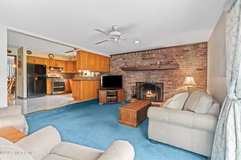401 Meredith Ln, Brick, NJ 08723 photo 19