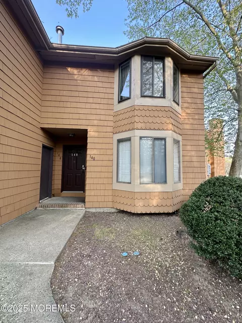 148 Delaware Trl, Lakewood, NJ 08701