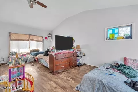 Bedroom - 8 Spruce Ter, Jackson, NJ 08527 photo 4 of 4