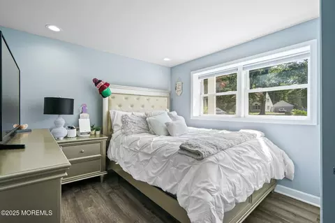 Bedroom - 56 Walter Dr, Jackson, NJ 08527 photo 4 of 4